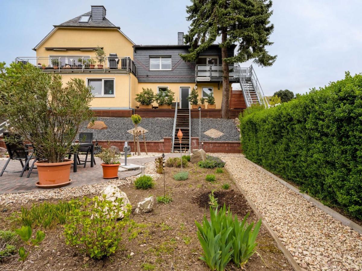 Restful Apartment In Neumagen Near River Moselle Exteriör bild